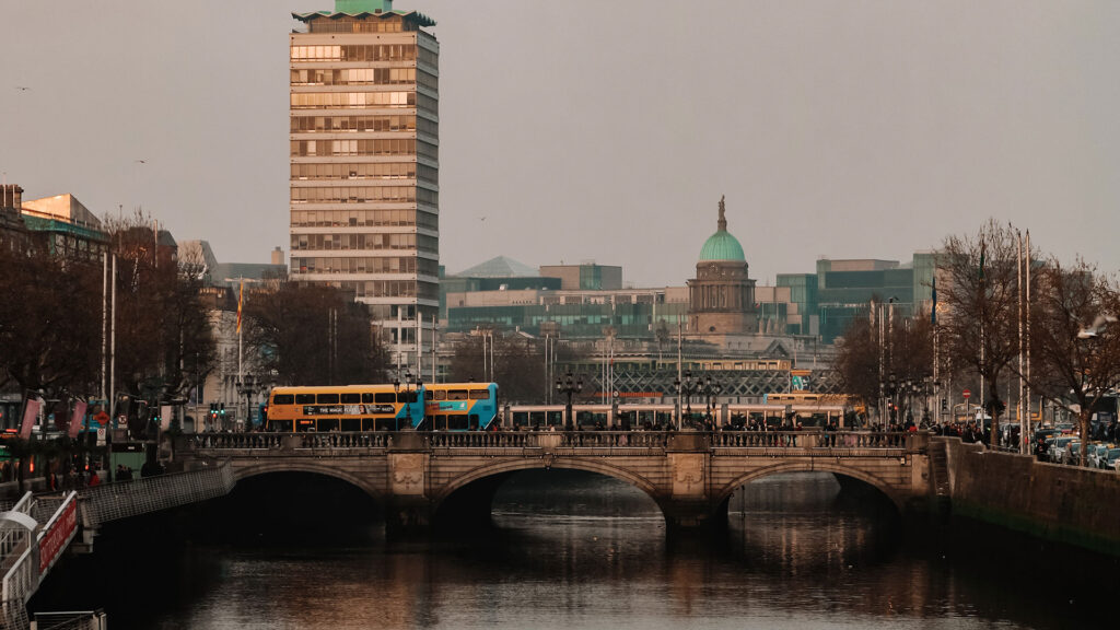 How to Enjoy the European Lifestyle While Studying in Dublin
